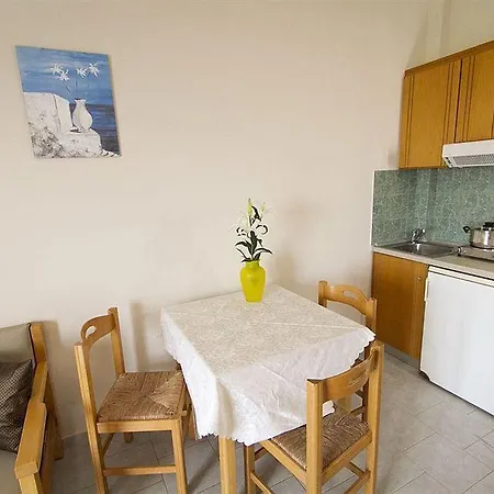 Falassarna Studios&apartments 2*